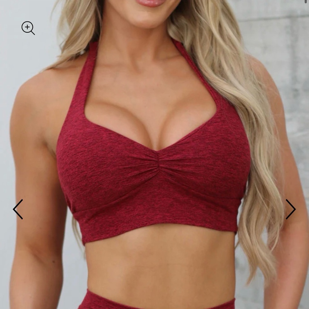 Bombshell sportswear backless bra SOLT OUT size MEDIUM NWOT